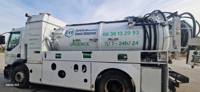 L'importance du curage des réseaux d'assainissement EU, EP et EV  pour une gestion efficace des eaux usées